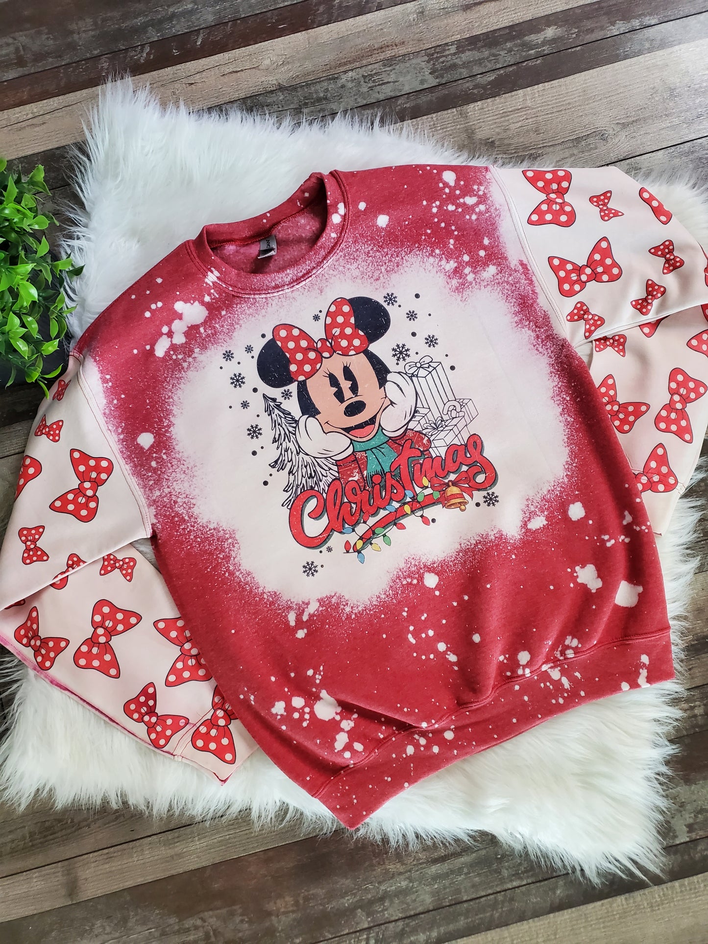 MM Christmas Sweatshirt